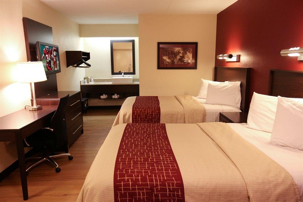 Red Roof Inn Plus+ Washington Dc - Александрія Екстер'єр фото