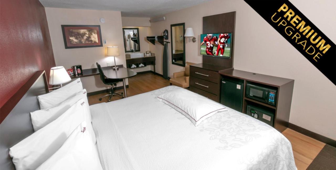 Red Roof Inn Plus+ Washington Dc - Александрія Екстер'єр фото