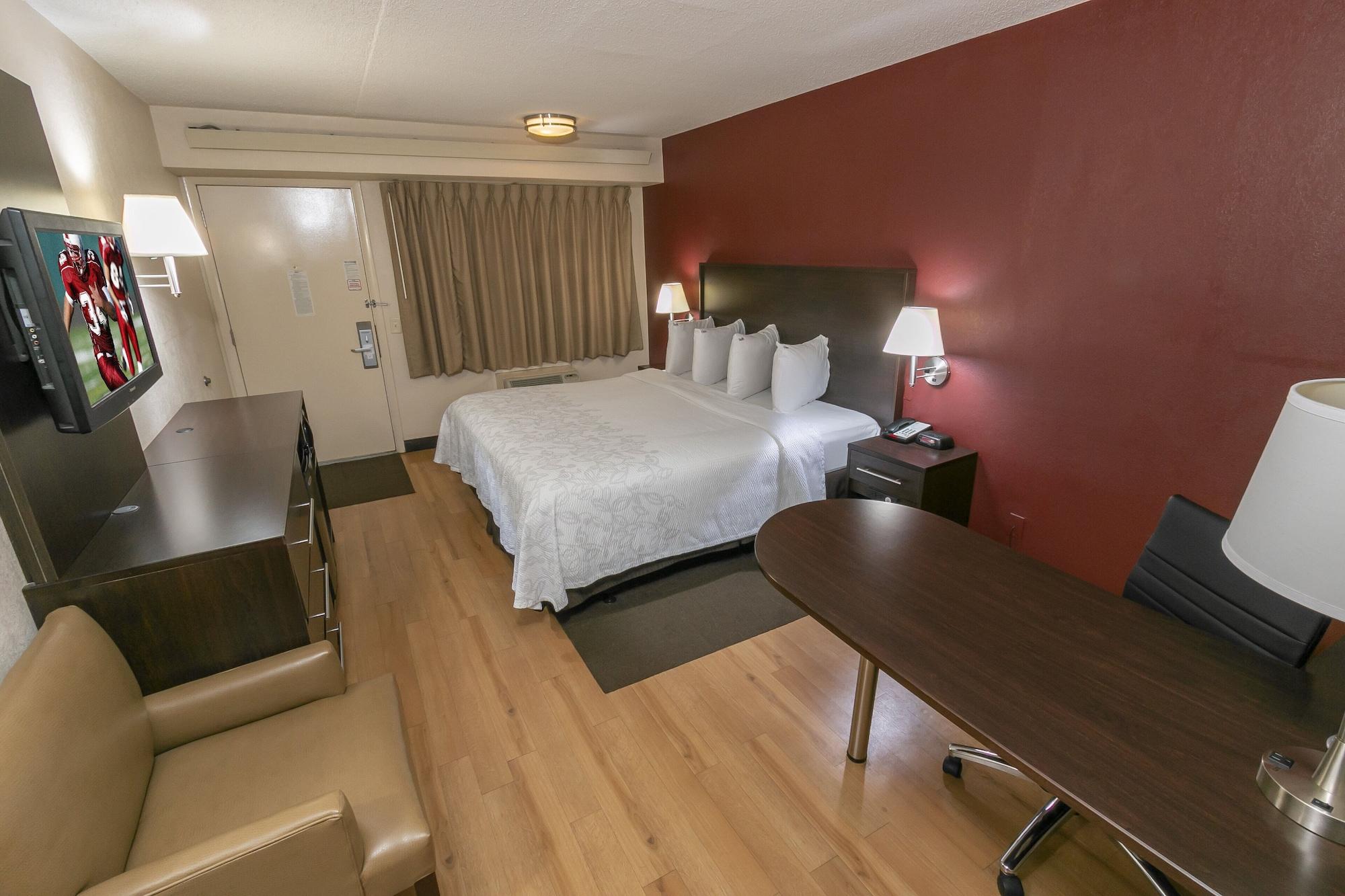 Red Roof Inn Plus+ Washington Dc - Александрія Екстер'єр фото