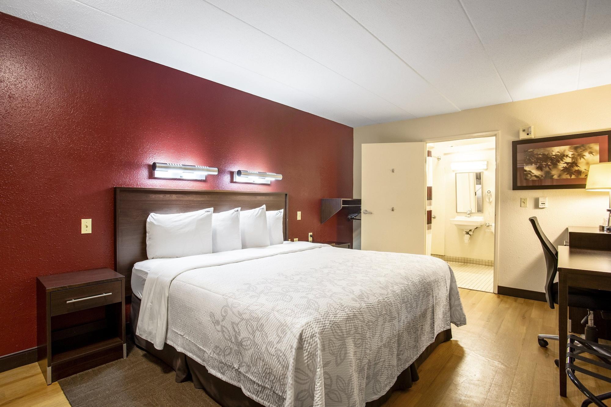 Red Roof Inn Plus+ Washington Dc - Александрія Екстер'єр фото