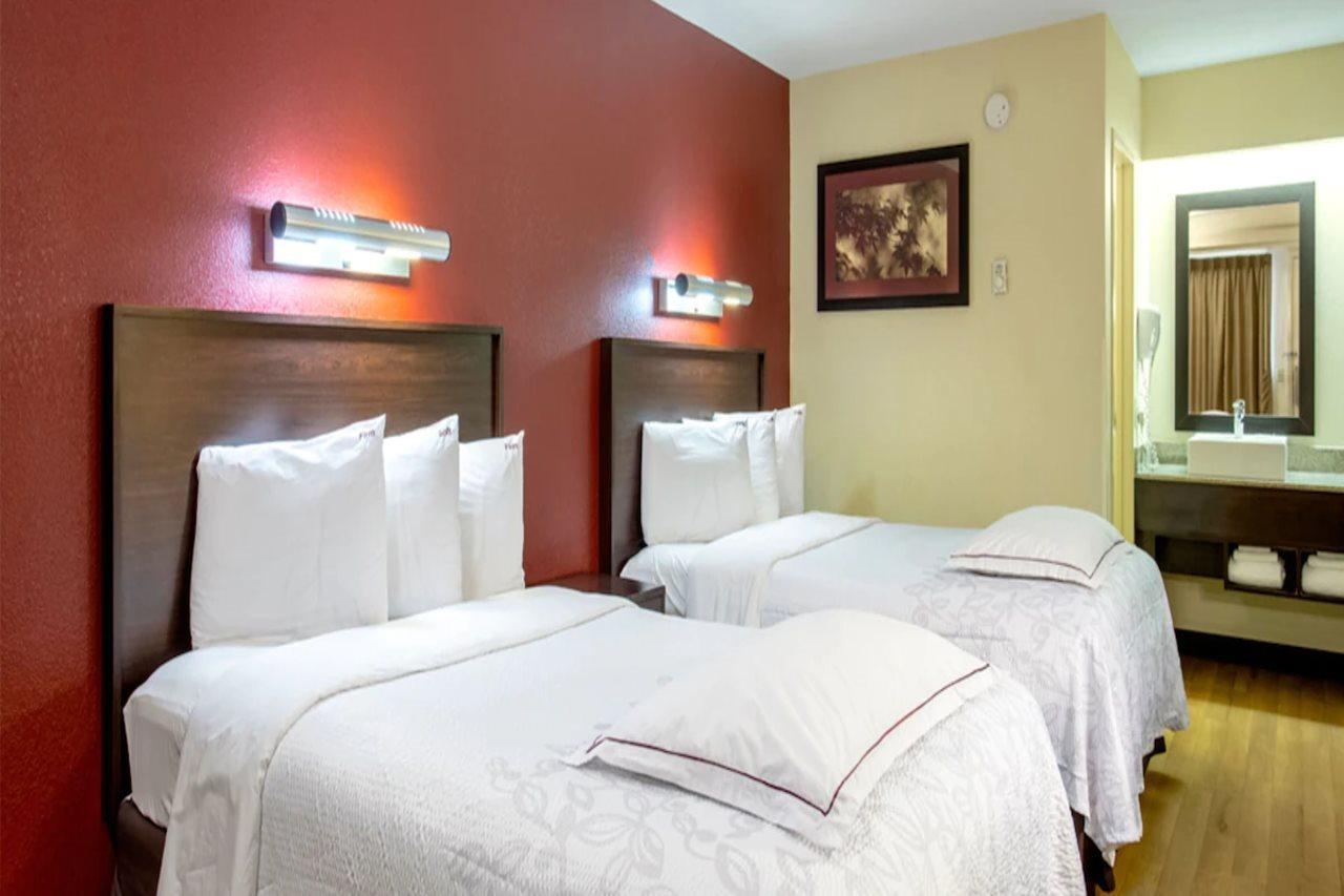 Red Roof Inn Plus+ Washington Dc - Александрія Екстер'єр фото