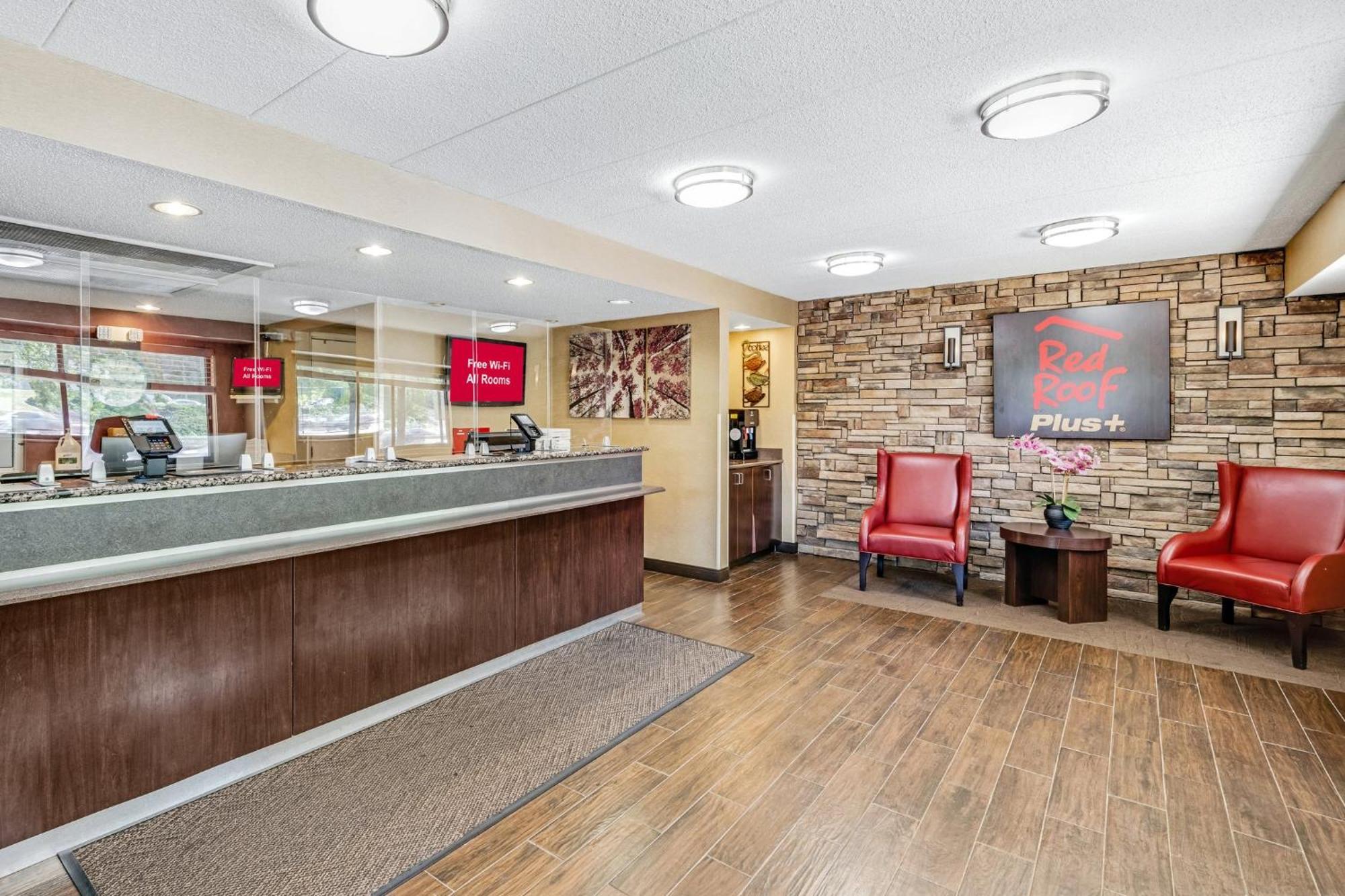 Red Roof Inn Plus+ Washington Dc - Александрія Екстер'єр фото